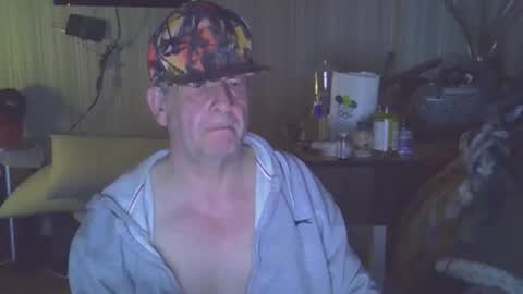 projectorepson online show from February 2, 7:55 pm