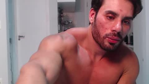 promuscles4u online show from March 11, 3:59 am