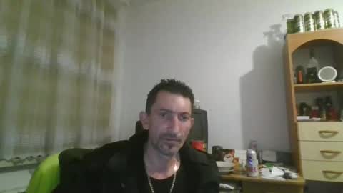 Mariusz online show from December 25, 12:37 am