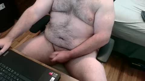 Snapshot of pswizzle69 chatting on October 28, 5:37 pm pswizzle69 online show from October 28, 5:37 pm