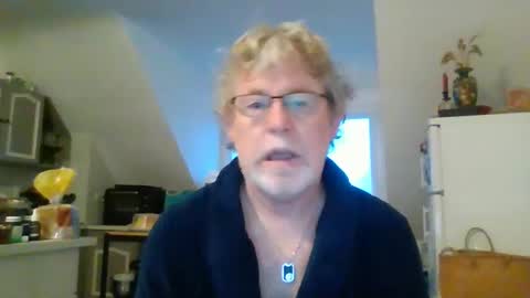 ptitrouquin online show from December 22, 8:11 am