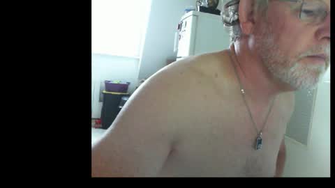 Snapshot of ptitrouquin chatting on September 10, 7:18 am ptitrouquin online show from September 10, 7:18 am