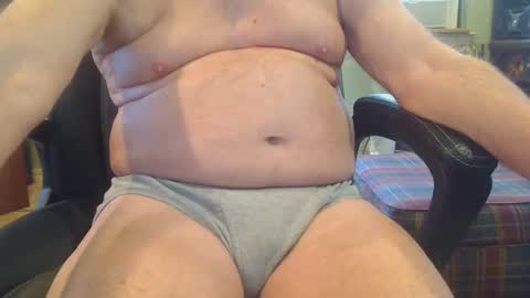 Snapshot of pulltoy1 chatting on March 10, 4:03 pm pulltoy1 online show from March 10, 4:03 pm