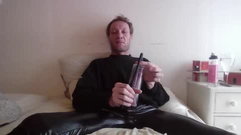 Pumpin online show from January 4, 10:05 am