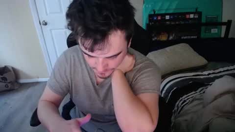 pumpkin_smash69 online show from April 1, 11:56 am