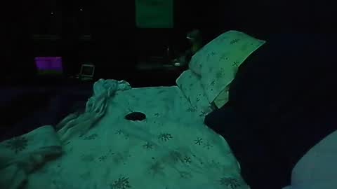 Alpha Pup Sparky online show from March 24, 5:34 am