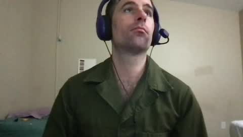 Snapshot of purple_collij_prof chatting on January 30, 7:29 am Purple online show from January 30, 7:29 am