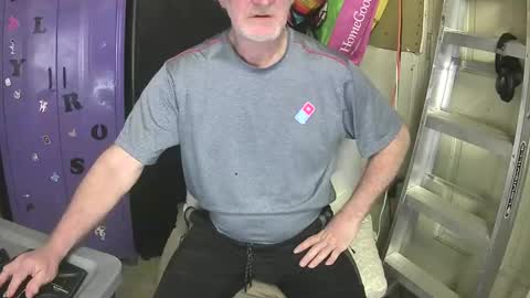 Mark online show from March 4, 5:13 pm