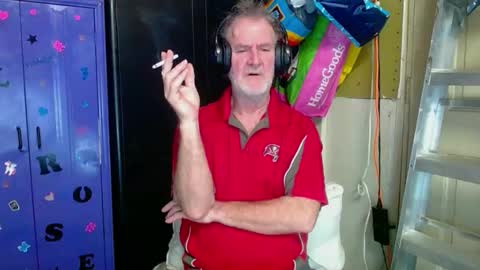 Mark online show from March 12, 7:28 pm