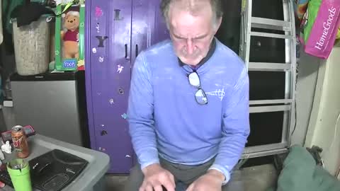 Mark online show from December 25, 4:12 am