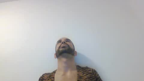pussyboy32947 online show from October 5, 7:07 pm