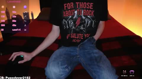 pussylover2182 online show from November 24, 5:30 am