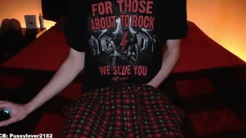 pussylover2182 online show from December 4, 5:03 am