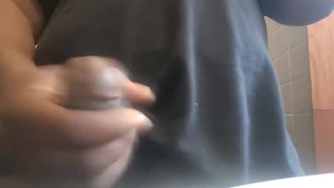 PutItInYoMouth online show from March 28, 12:05 pm