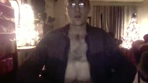 q2phq2ph online show from November 18, 10:19 am