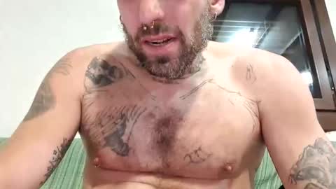 quentinreloaded online show from March 22, 2:05 am