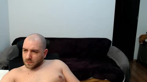 R0bila online show from March 16, 10:47 pm