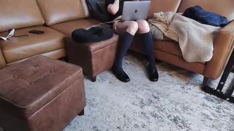 DressSock Shoe online show from May 9, 11:44 am