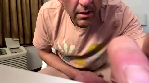 ragerd420 online show from May 7, 9:53 am