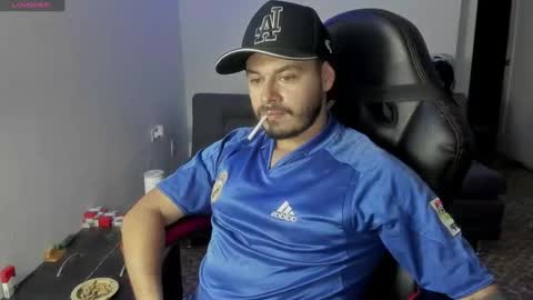 ragnar_lothbrok77 online show from November 9, 10:47 pm