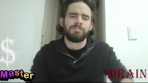 Snapshot of ragnor_vex chatting on October 3, 10:48 pm Ragnor vex online show from October 3, 10:48 pm