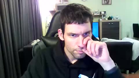 Raimondo te Paste online show from February 2, 5:43 pm