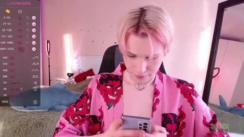 Snapshot of rainbow__salt chatting on January 22, 10:50 am Mike online show from January 22, 10:50 am