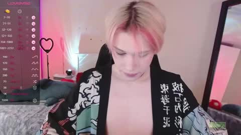 Snapshot of rainbow__salt chatting on January 28, 11:17 am Mike online show from January 28, 11:17 am