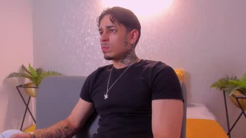 Raizo online show from April 8, 3:29 am