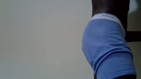 Snapshot of rakeem_1_ chatting on February 23, 10:12 am rakeem 1 online show from February 23, 10:12 am