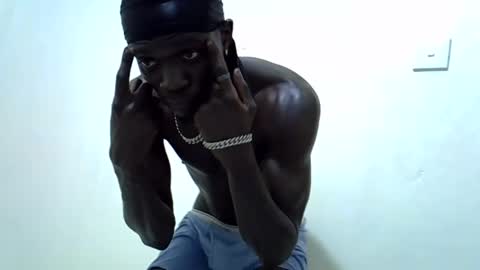 Snapshot of rakeem_1_ chatting on February 15, 9:17 pm rakeem 1 online show from February 15, 9:17 pm