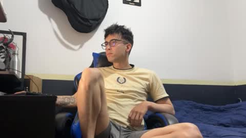 Enzo online show from March 25, 11:09 pm