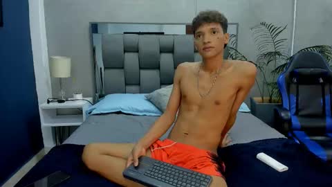 Ralf Bauer online show from October 31, 4:36 am