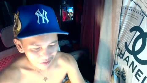 ralfhuge24 online show from June 22, 1:59 pm