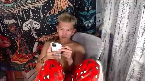 ralfhuge24 online show from May 6, 12:17 pm