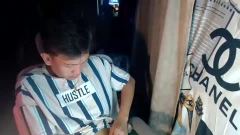 ralfhuge24 online show from June 25, 11:26 am
