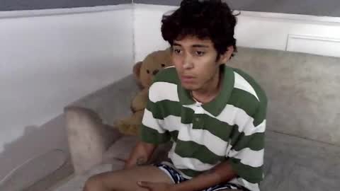 Snapshot of rami_hot0 chatting on October 13, 12:00 pm rami_hot0 online show from October 13, 12:00 pm