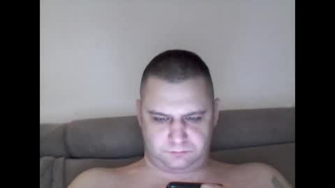 Snapshot of ramon0688 chatting on February 16, 9:05 pm Ramon online show from February 16, 9:05 pm