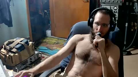 Snapshot of randalltotazz chatting on October 3, 4:28 am Randall online show from October 3, 4:28 am