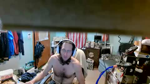 Snapshot of randalltotazz chatting on December 6, 10:19 pm Randall online show from December 6, 10:19 pm