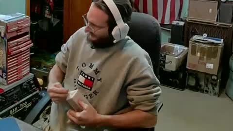 Snapshot of randalltotazz chatting on February 15, 6:44 am Randall online show from February 15, 6:44 am
