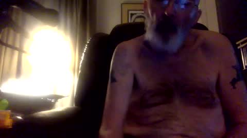 Snapshot of rando56 chatting on September 29, 11:52 am Randy online show from September 29, 11:52 am