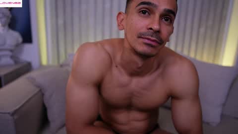 Snapshot of randypitts chatting on October 23, 2:15 am RANDY online show from October 23, 2:15 am