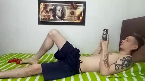 Rangel and Lola online show from April 25, 11:24 pm