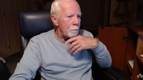 ranger1001 online show from November 29, 9:28 pm