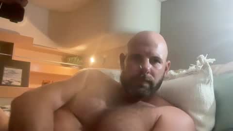 Snapshot of ransguy chatting on September 22, 10:59 am ransguy online show from September 22, 10:59 am