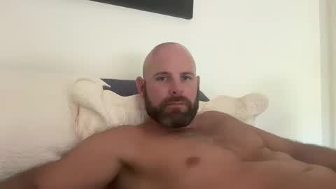 Snapshot of ransguy chatting on January 1, 12:00 am ransguy online show from January 1, 12:00 am