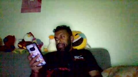 raul2k2 online show from May 16, 9:13 pm