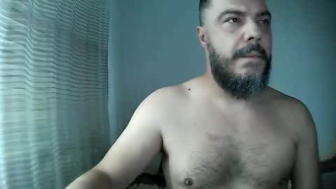 Snapshot of ravart43 chatting on September 24, 7:18 am ravart43 online show from September 24, 7:18 am