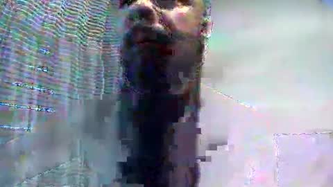 Snapshot of ravart43 chatting on December 17, 9:39 am ravart43 online show from December 17, 9:39 am